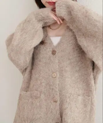 natural couture 샤기 기모 V넥 니트 가디건