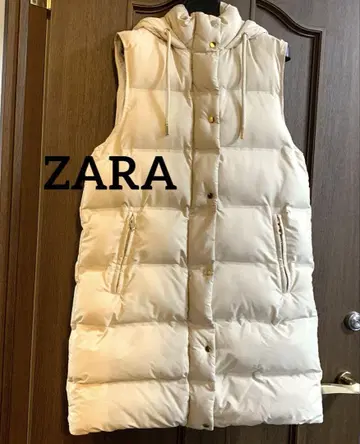 ZARA 후드 부착 다운 베스트 에크루