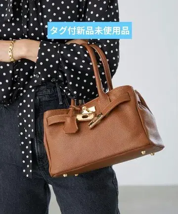 AULENTTI 오우렌티 벨트 포함 MIDI BAG 이에나 카멜