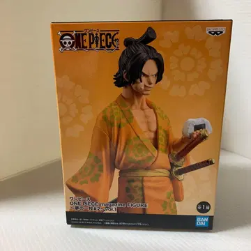 ONE PIECE magazine FIGURE PORTGAS.D.ACE