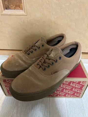 VANS ERA 브라운 스니커즈 27