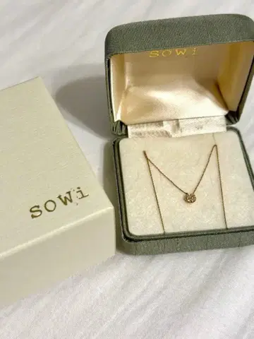 [ 새상품급 ] sowi 10k flower 목걸이