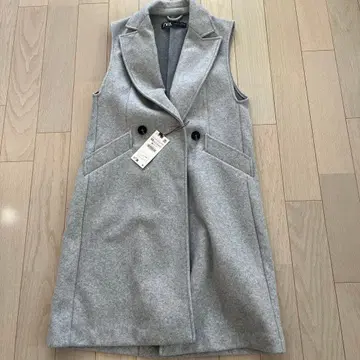 ZARA 그레이 더블 버튼 베스트