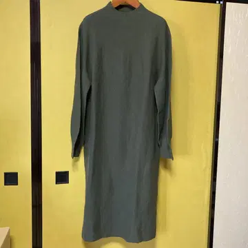 미사용 UNIQLO 3D 코튼 벌룬 슬리브 원피스