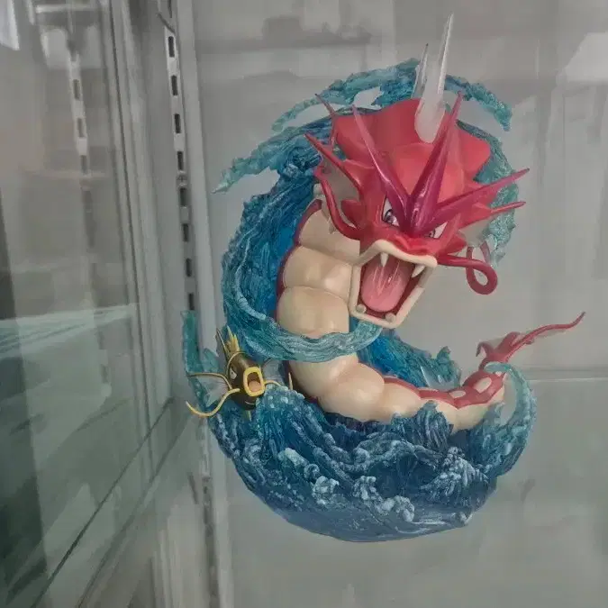 Pokemon Scale World ZXZ Gyarados Shiny for sale