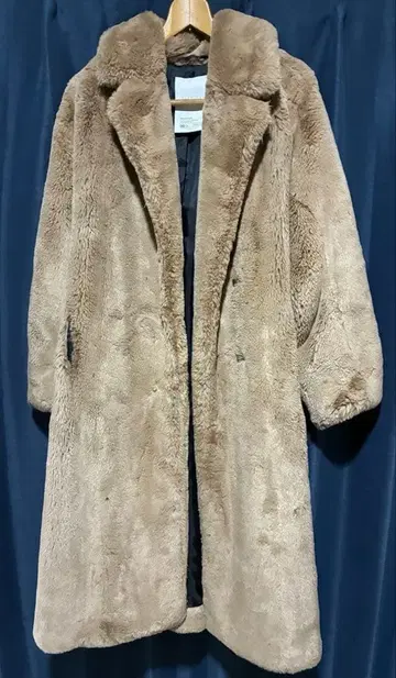 ELENDEEK 에코 퍼 롱 코트