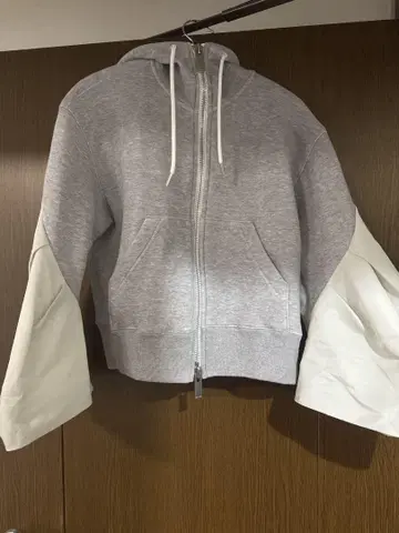 사카이 sacai 맨투맨 후디