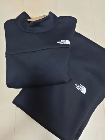 THE NORTH FACE 테크 에어 스웨트 상하의 세트 M 블랙