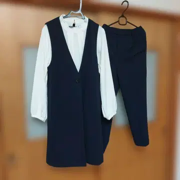 네이비 프릴 넥 셋업