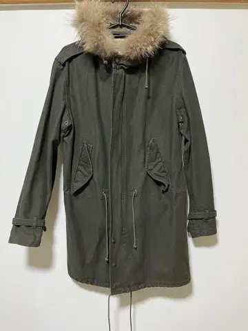 AVIREX 밀리터리 코트 M 사이즈