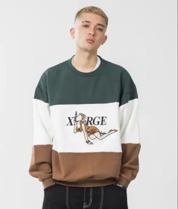 XLARGE 애니메이션 캐릭터 트레이닝복 L 사이즈