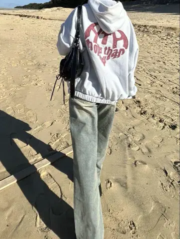 HTH 후드티