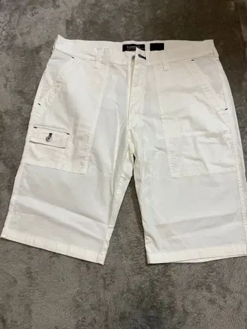 le coq sportif 화이트 숏팬츠