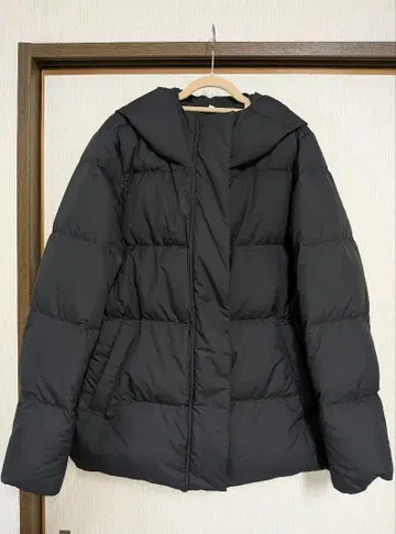 무인양품 후드 부착 블랙 다운 자켓