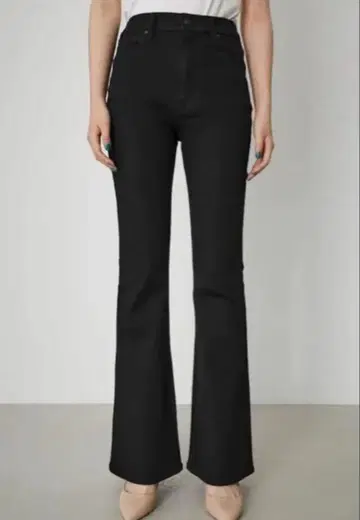 새상품급 AZULBYMOUSSY 블랙 플레어 데님 XS