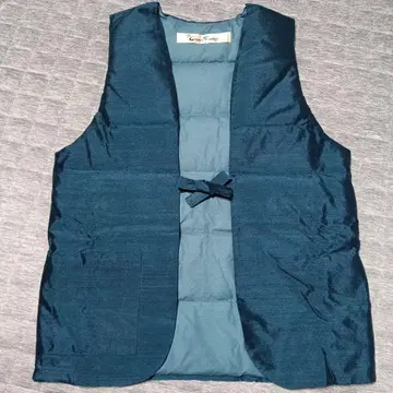 반텐 민소매 깃털 베스트 그랜드 페더