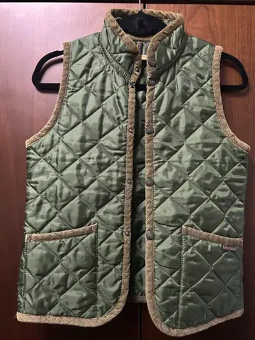 LAVENHAM 퀼팅 스탠드 카라 베스트 36