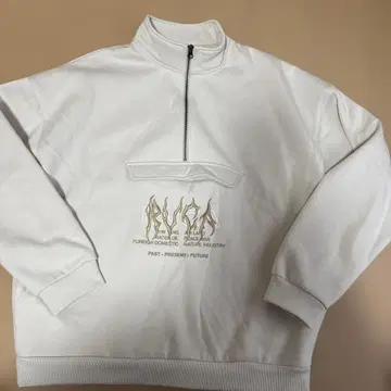 RVCA 하프 지퍼 L