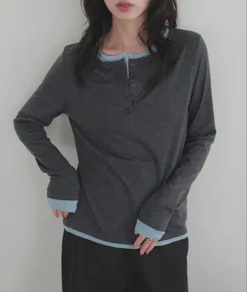 LIAN 바이컬러 헨리넥 풀오버