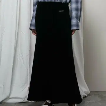 PRANK PROJECT 플랭크 프로젝트 알파카 맥시 니트 스커트