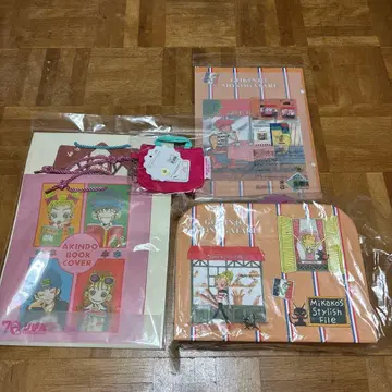 가격 인하 [ 새상품 ] 3coins 근처 이야기 4세트