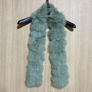 파스텔 그린 에메랄드 그린 퍼 머플러