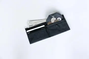 로프미아 rofmia dcf 지갑