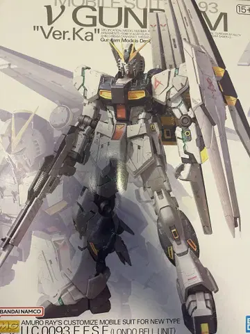 V 건담 Ver.Ka 1/100 프라모델