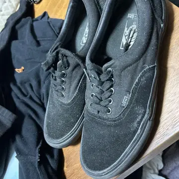 Vans 블랙 스니커즈