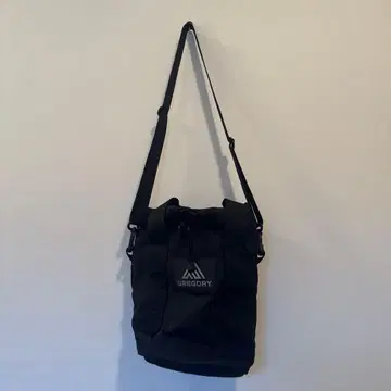 GREGORY 블랙 숄더백