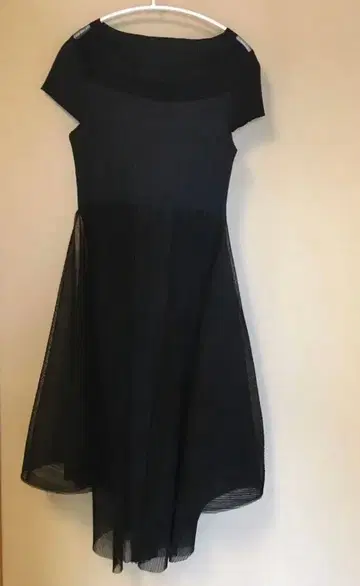 미사용 블랙 플리츠 원피스 M~L