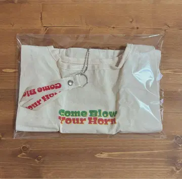 [주말 가격 인하 중] come blow your horn 마르쉐 백