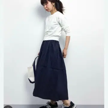 저널 스탠다드 랙 더스티 린넨 이지 개더 팬츠 네이비
