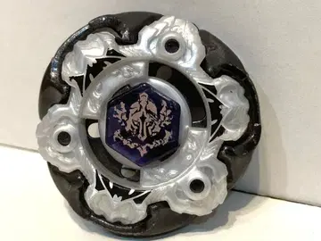 메탈 파이트 베이블레이드 그래비티 페르세우스 130RS 화이트 나이트