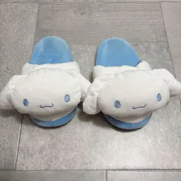 산리오 시나몬 롤 페이스형 슬리퍼