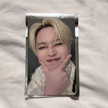 제오 복권 시로이와 루키 트레이딩 카드