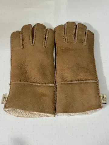 미사용 새상품 베이지 가죽 천연 가죽 장갑 M 사이즈 무스탕