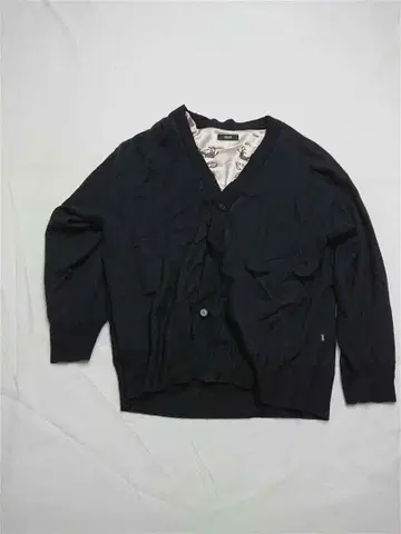 그램 가디건 블랙 계열 M 사이즈 남성용 니트 겉옷