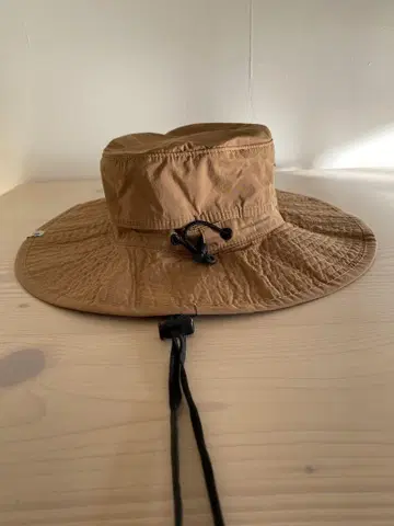 카리마 사파리 햇 코요테