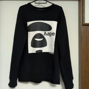 Aape 블랙 맨투맨 트레이닝복
