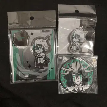 BLEACH MONOCOLOR 라메 아크릴 키링 우르키오라