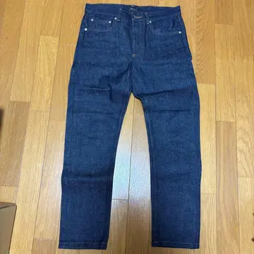 A.P.C. 프티 뉴 스탠다드 다크 블루 데님