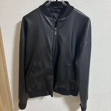 ZARA 블랙 가죽 자켓