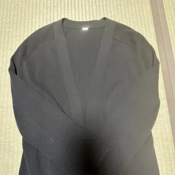 가디건 미라 오웬