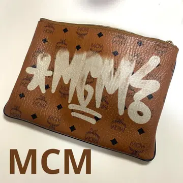 MCM 브라운 가죽 클러치백 파우치