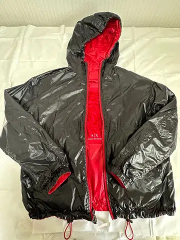 아르마니 체인지 후드 부착 나일론 후드티