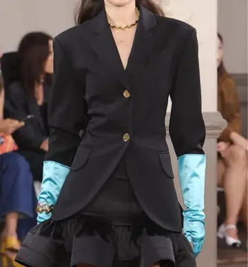 [주말 한정판] PATOU 오버 사이즈 자켓