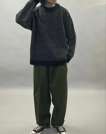 프릭스스토어 바즈아이 크루넥 니트 빅 실루엣 S