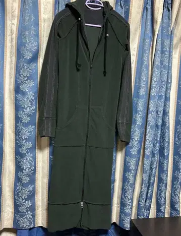 LGB 후드 부착 롱 다크 그린 후드티 새상품급