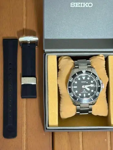 세이코 프로스펙스 SBDJ051 손목시계 정품 실리콘 밴드 포함
